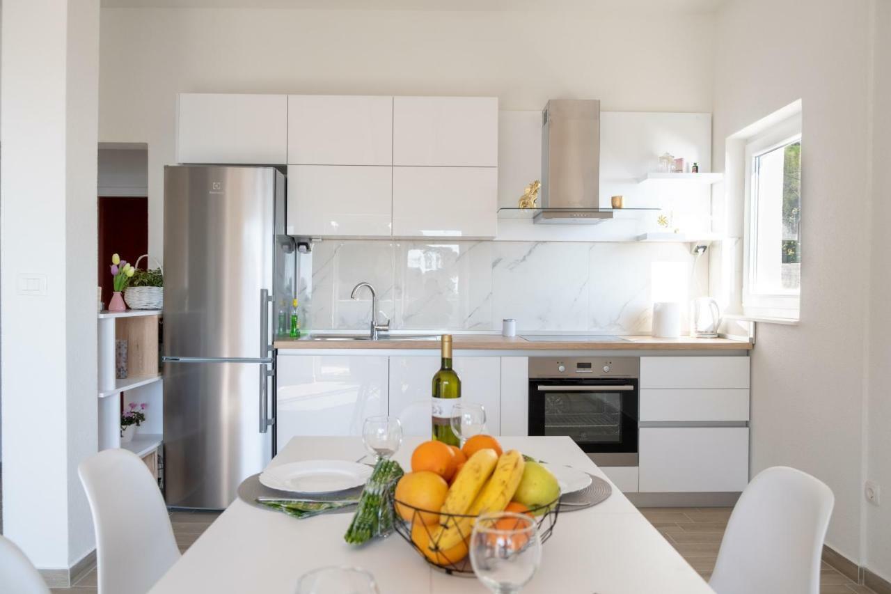 Luxury Sea View Apartment Jesenice  Luaran gambar